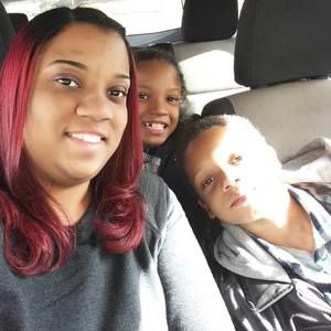 Meet your Posher, Lareena