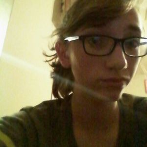 Meet your Posher, Cassia