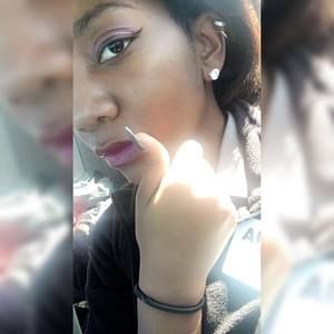 Meet your Posher, Briana