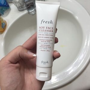 Fresh soy face cleanser