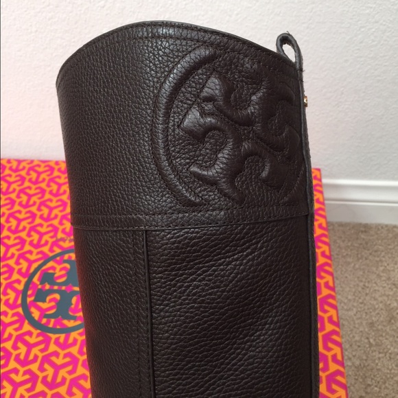 NIB TORY BURCH Marlene Riding - Tumled Leather - Picture 3 of 4