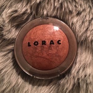 BNWT LORAC Baked Matte Satin Blush in Hollywood
