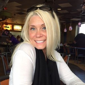 Meet your Posher, Kimberly