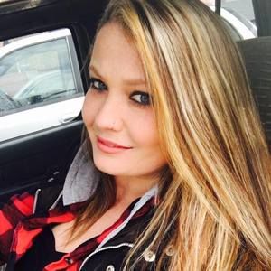 Meet your Posher, Lindsey