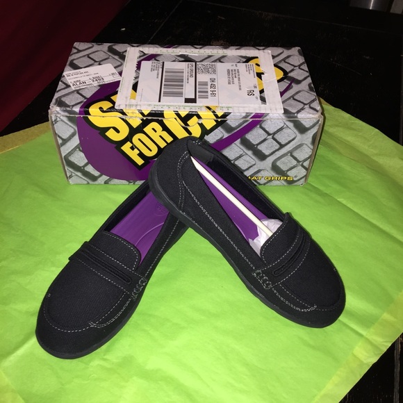 Super cute Sz 6.5 Shoes For Crews shoes in black