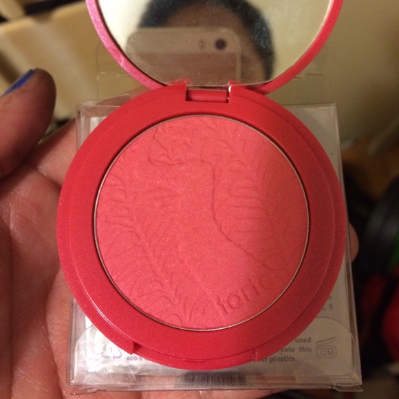 Tarte blush