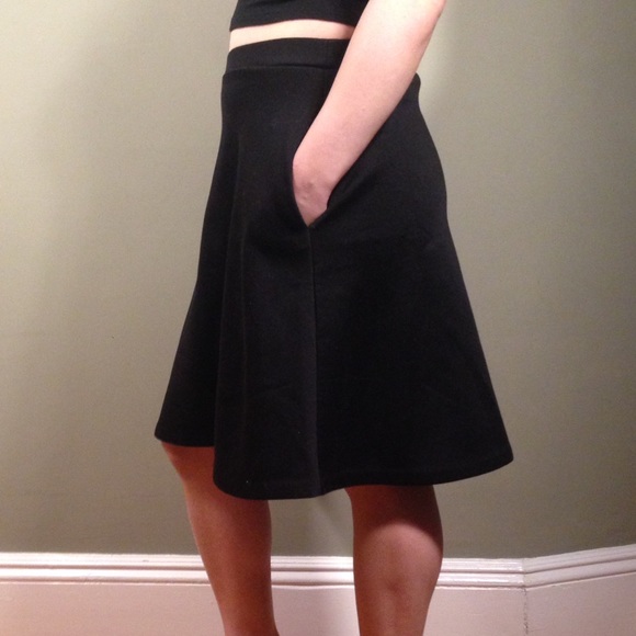Cynthia Rowley High Wasted Midi Skirt- Black