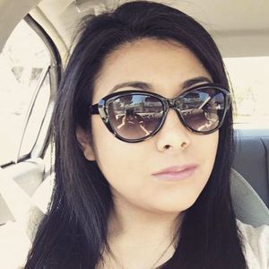 Meet your Posher, Val