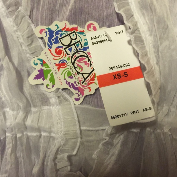 Swim suit coverup - Picture 2 of 4