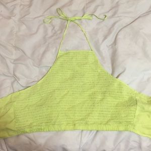 Hollister/ halter and tie back crop top