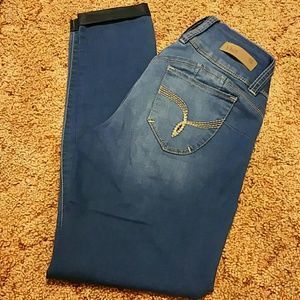 YMI Booty-Lifting Jeans