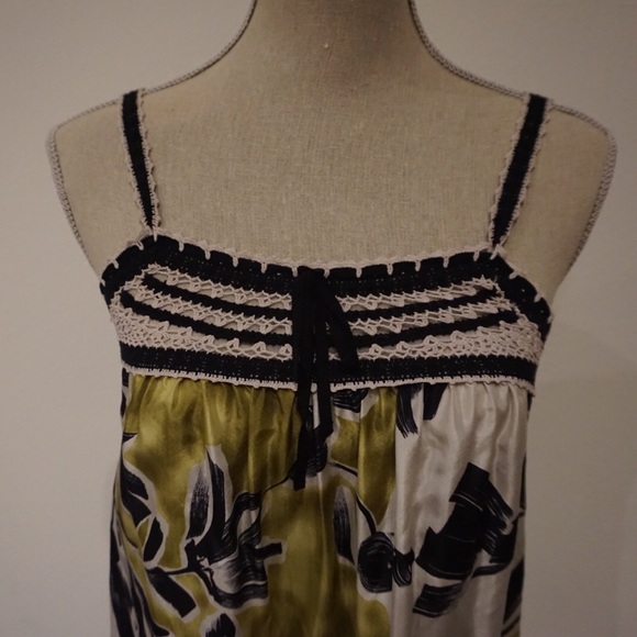 Loose Fitting Sundress w/ Knit Straps and Top - Picture 3 of 4