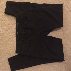 Kensie black skinnies. Size 30