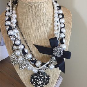 White House Black Market Necklace