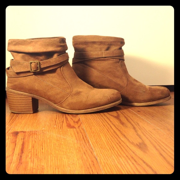 Sandy Brown American Eagle Suede Ankle Booties
