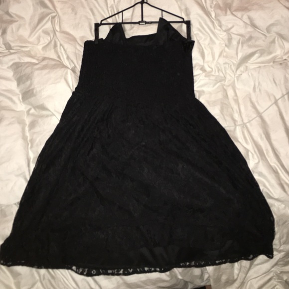 Black cocktail dress size large