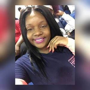 Meet your Posher, Jasmine takeira