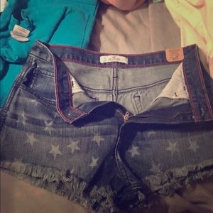 Hollister shorts!