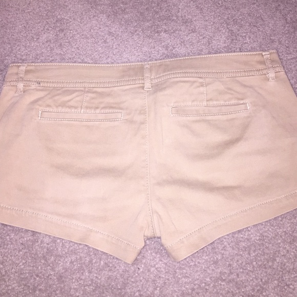 Size two khaki Abercrombie shorts
