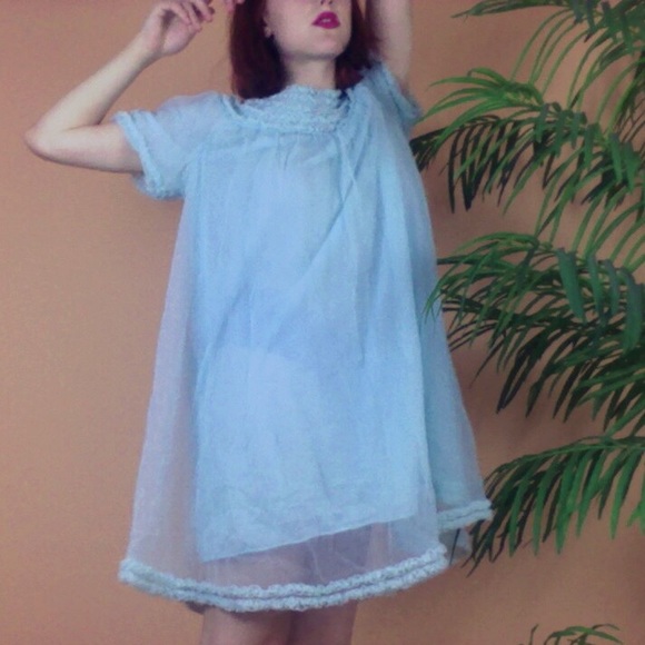 🚫Sold🚫Vintage Seafoam lingerie nightgown M/L - Picture 4 of 4