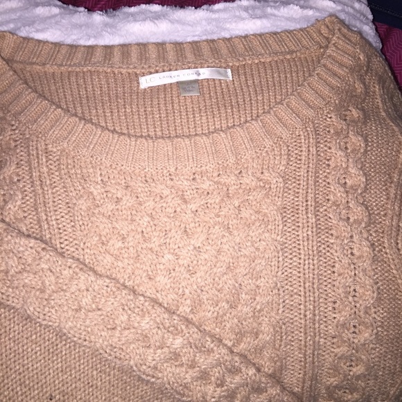 Lauren Conrad sweater