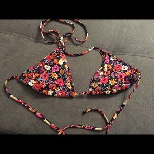Floral triangle top from F21