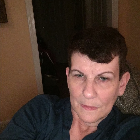 Meet your Posher, Teresa