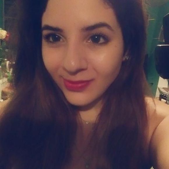 Meet your Posher, Talisha - Picture 1 of 1