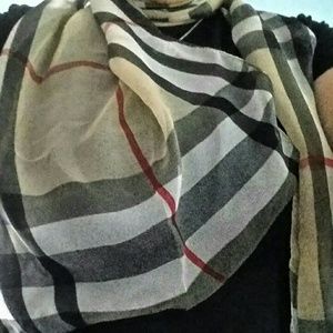 Trendy plaid chiffon scarf :)