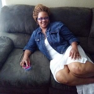 Meet your Posher, Antoinette