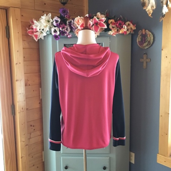 Sporty Jacket with Hood. So Cute! - Picture 4 of 4