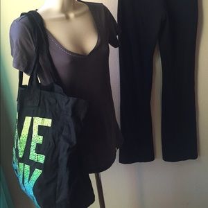 Victoria's Secret Gray V-Neck Tee small