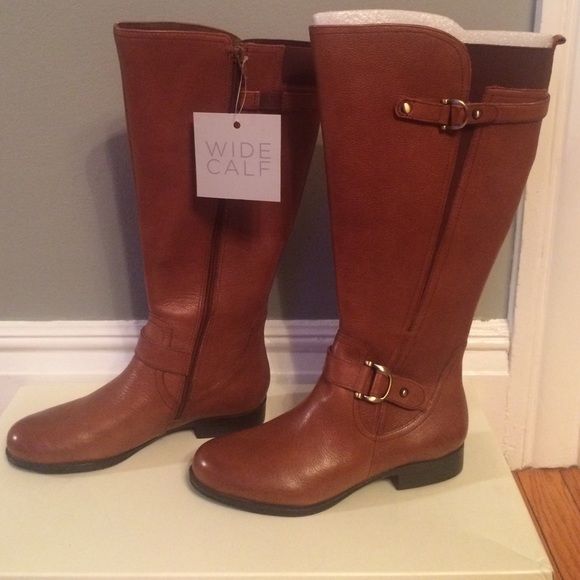 Naturalizer sz 8 wide shaft boot