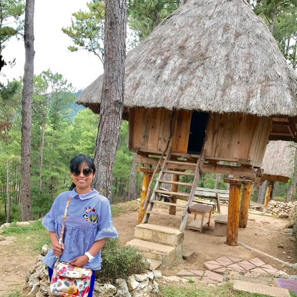 Meet your Posher! :-) - Picture 11 of 17