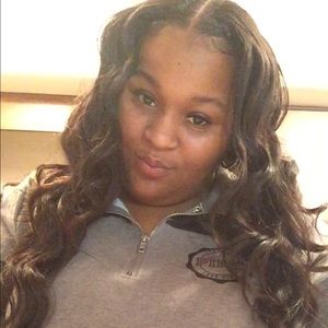 Meet your Posher, Krystle