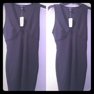 Brand new with tags sleeveless midi plunging v