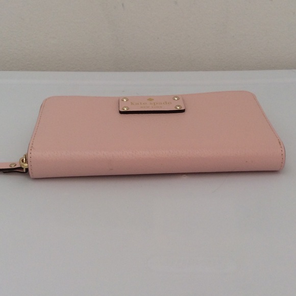 ❗️SOLD❗️NWT 🔶 Kate spade Wellesley neda wallet - Picture 3 of 4
