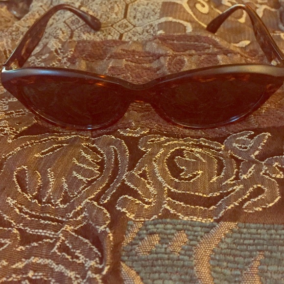 DKNY Accessories - DKNY Sunglasses