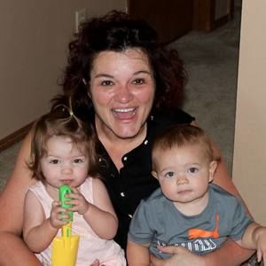 Meet your Posher, Desi