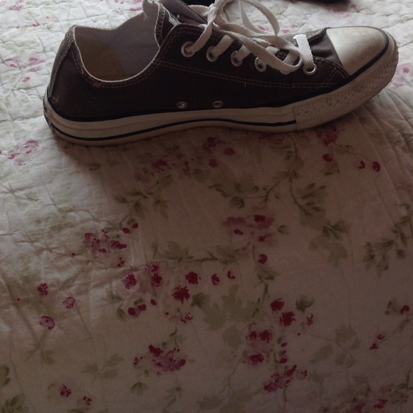 Converse only been worn 10 days in good shape!!!
