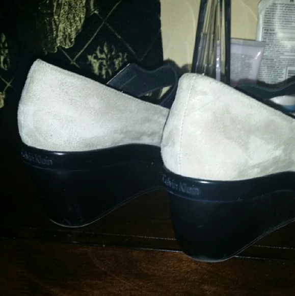 CALVIN KLEIN SHOES - Picture 2 of 4