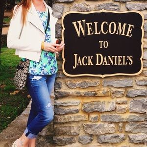 Floral short sleeve shirt