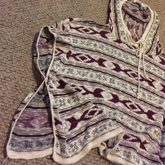 Aztec throw over - Picture 2 of 2