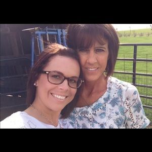 Meet your Posher, Cindy