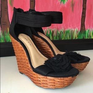 Gianni Bini Wedges