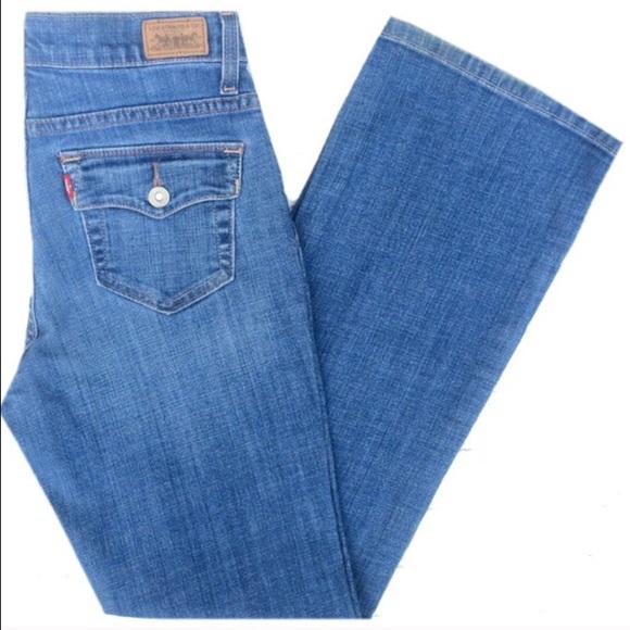 💫Levi's 512 Perfectly Slimming Bootcut Jeans💫