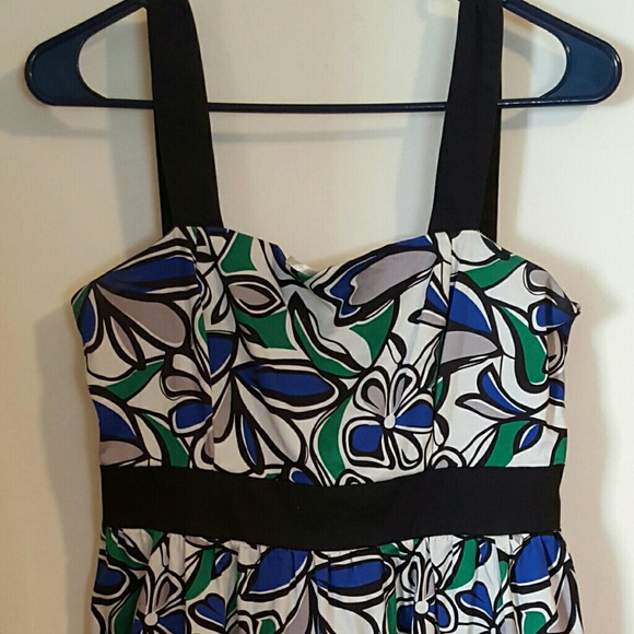 Adorable Summer Dress - Picture 1 of 2