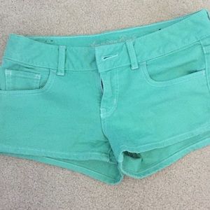 Shorts stretchy- mint green