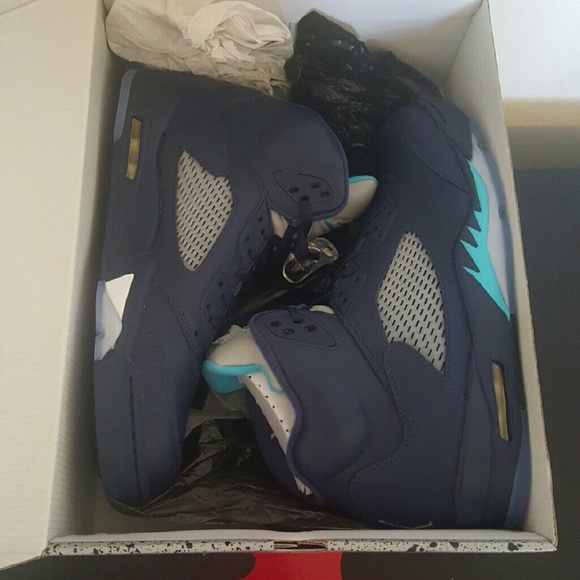 Jordan 5 Retro - Picture 2 of 3