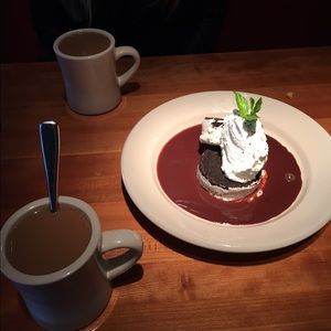 Meet your Posher, Paula